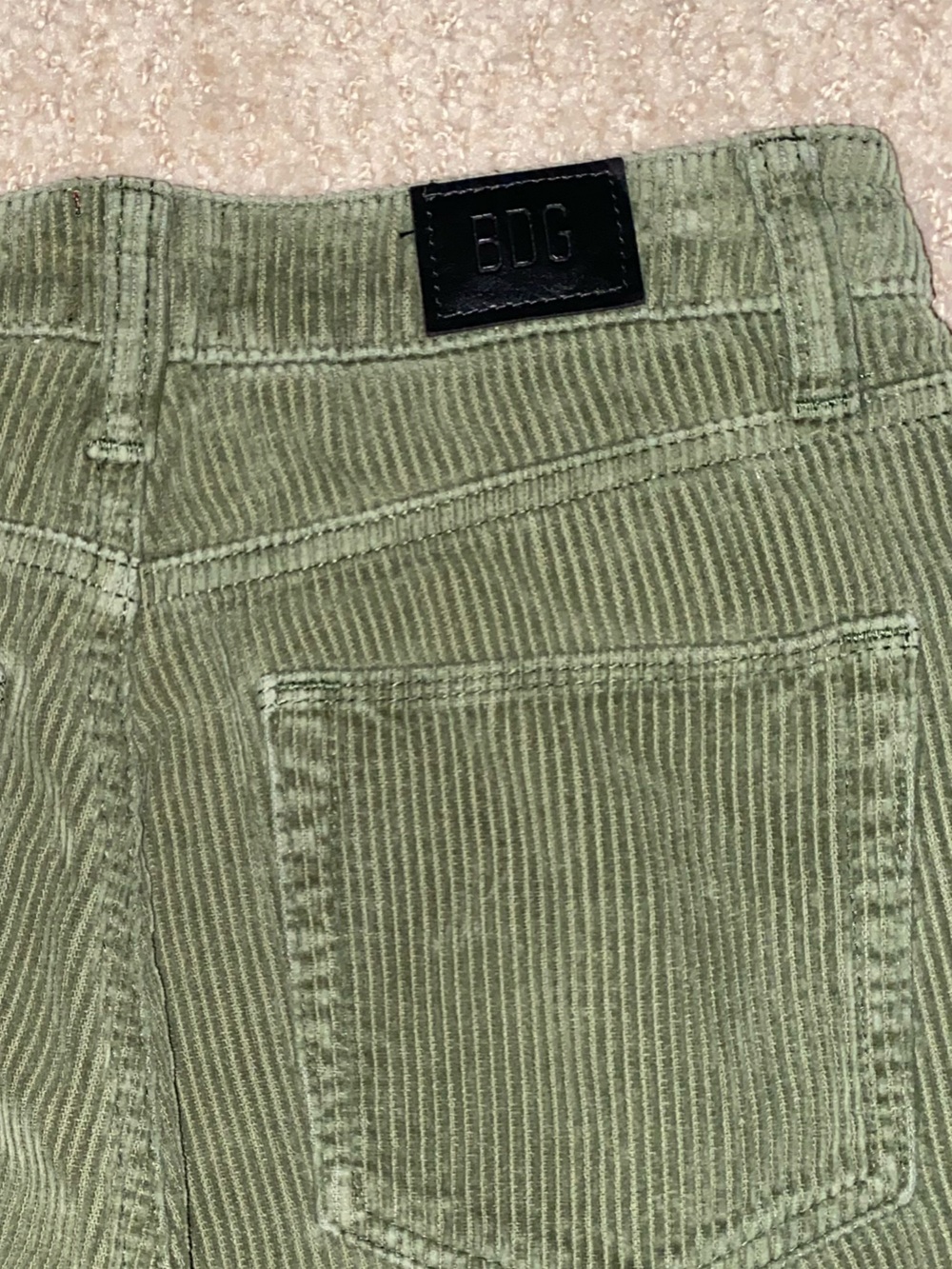 BDG Urban Outfitters Corduroy Pants Size 24 Army Green Women’s Jean Fall Y2K 90s - Picture 3 of 6